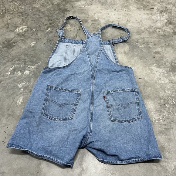 Levi Strauss & Co Overall Shorts Womens Size Large Cotton Denim Light/Med Wash - Picture 7 of 10